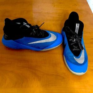 Nike future flight size 6Y